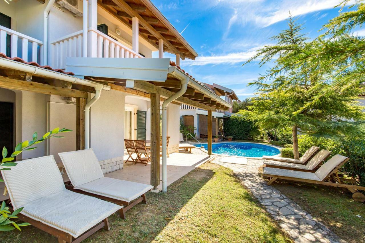 Villas Rab Banjol מראה חיצוני תמונה